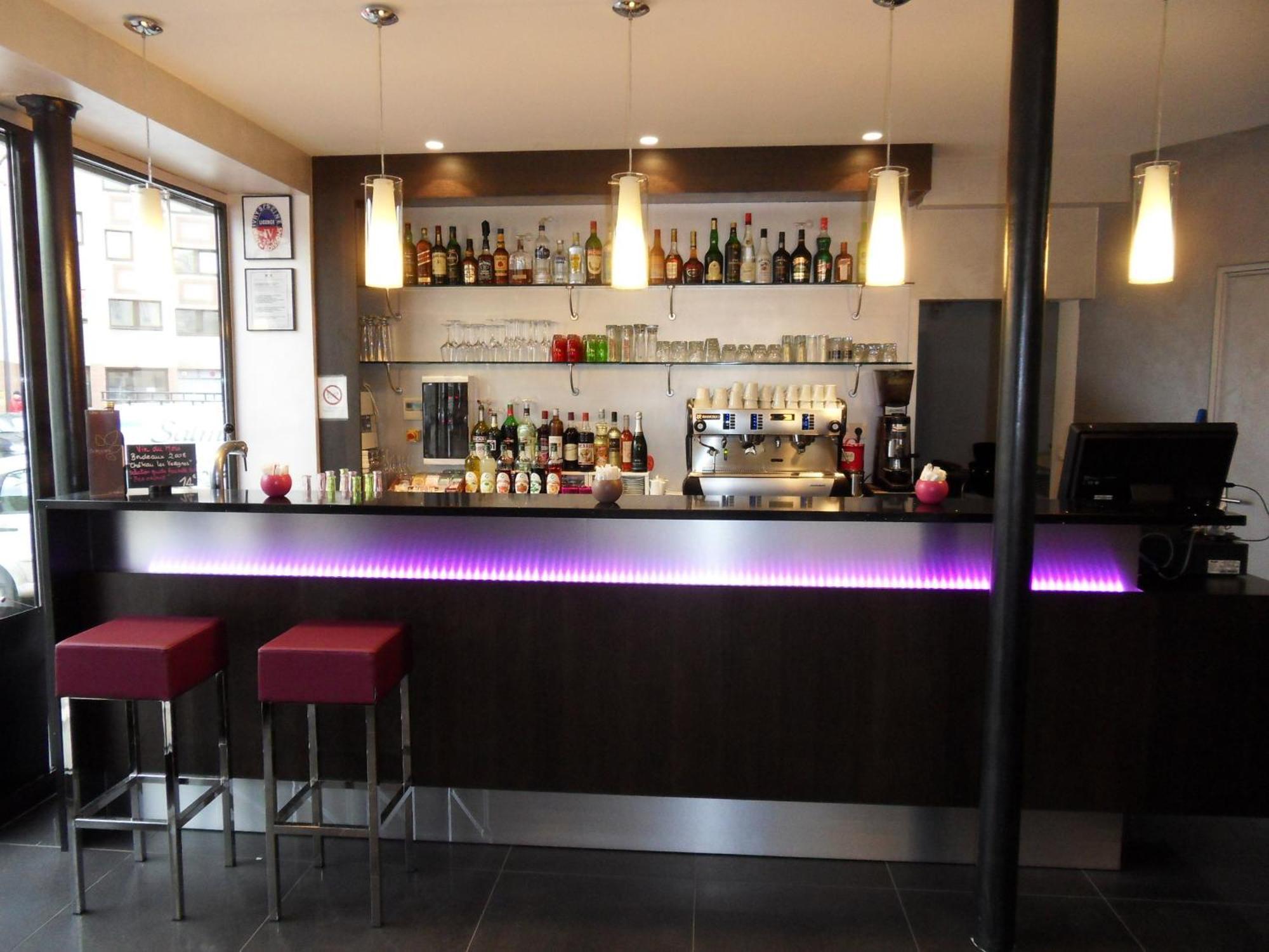 Le Figuier Hotel Ivry-sur-Seine Bagian luar foto