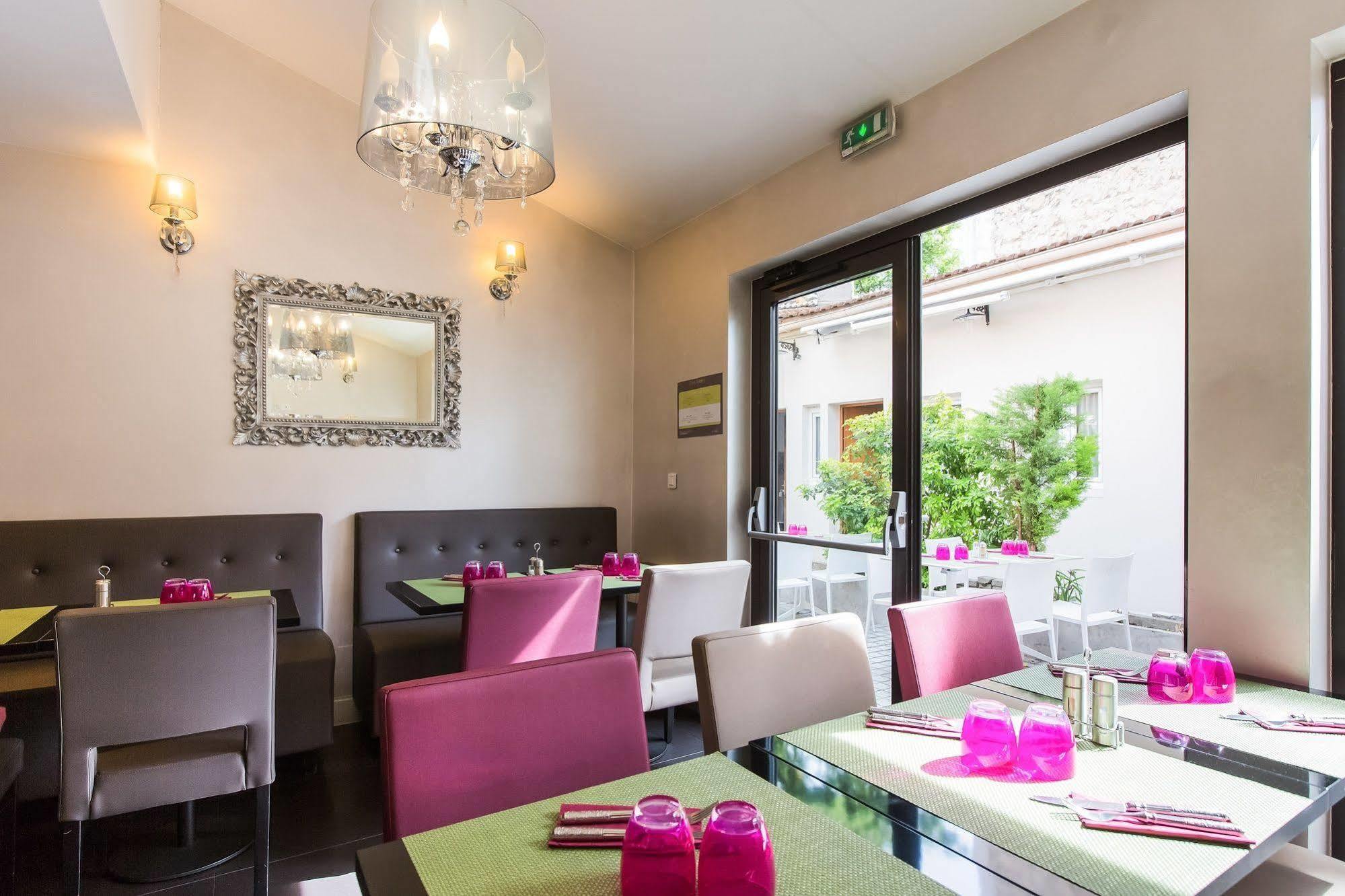 Le Figuier Hotel Ivry-sur-Seine Bagian luar foto