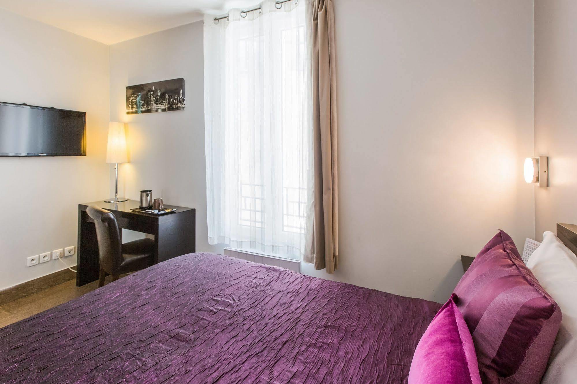 Le Figuier Hotel Ivry-sur-Seine Bagian luar foto