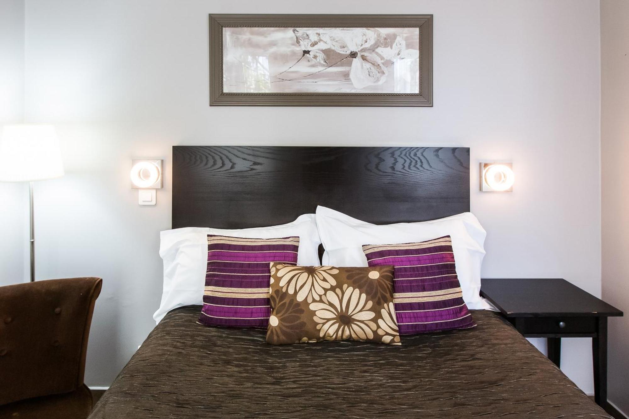 Le Figuier Hotel Ivry-sur-Seine Bagian luar foto