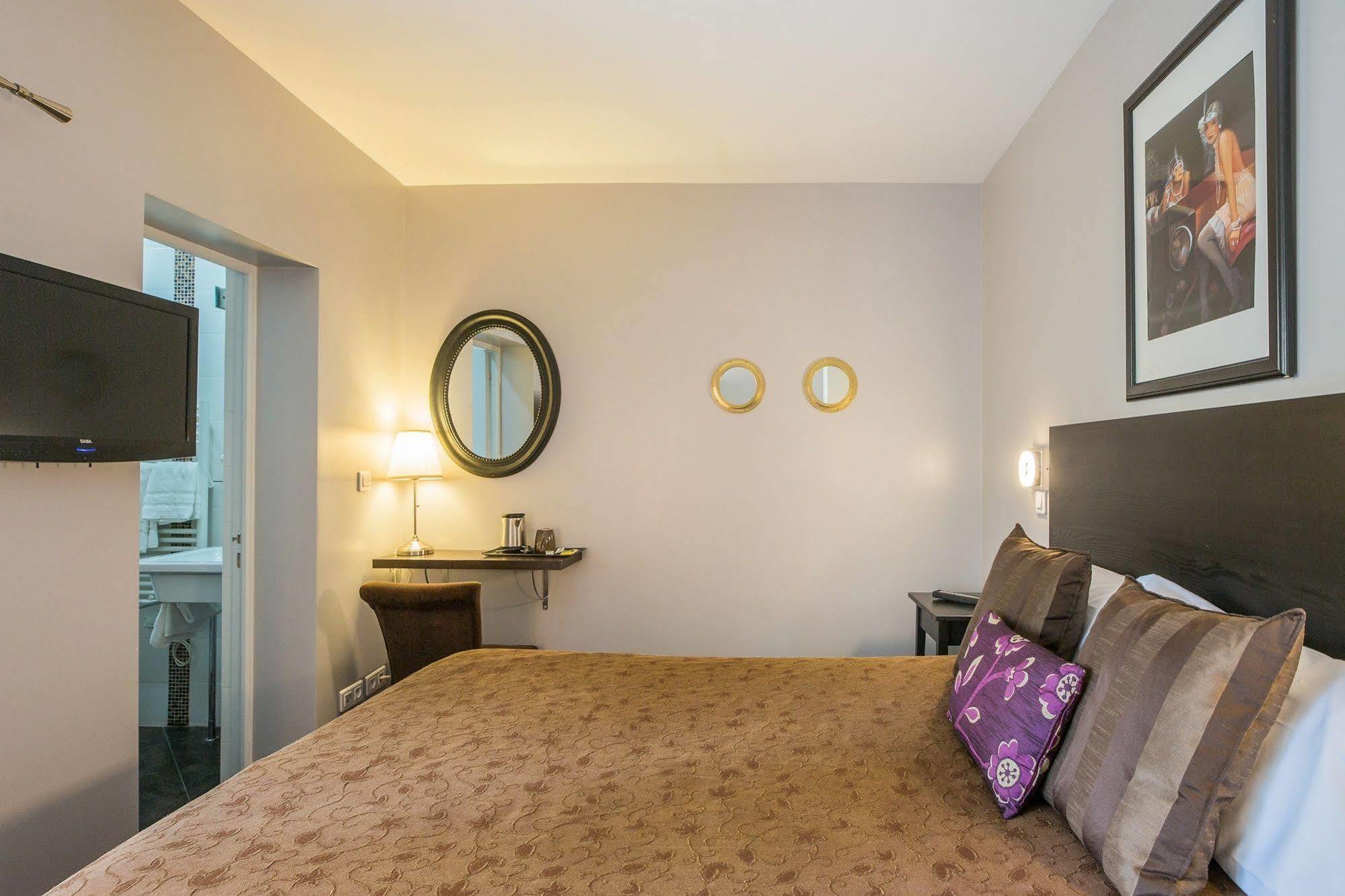 Le Figuier Hotel Ivry-sur-Seine Bagian luar foto