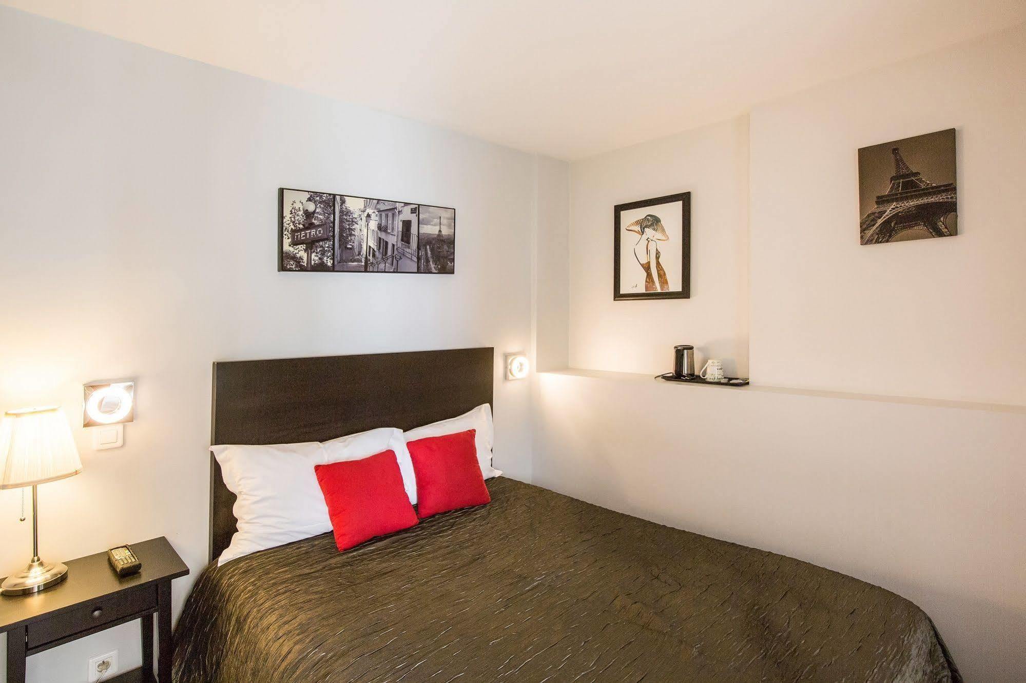 Le Figuier Hotel Ivry-sur-Seine Bagian luar foto