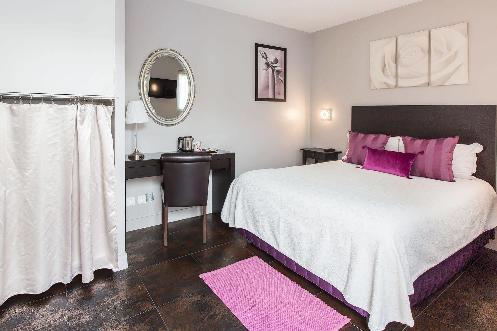 Le Figuier Hotel Ivry-sur-Seine Bagian luar foto